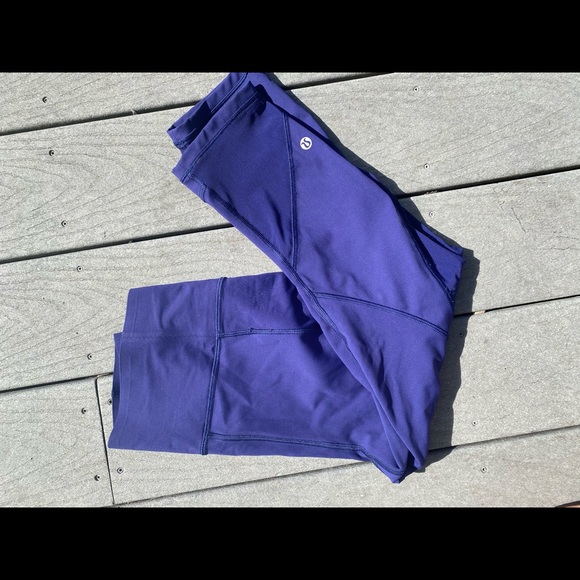 Lululemon Fast as light crop - Picture 3 of 4